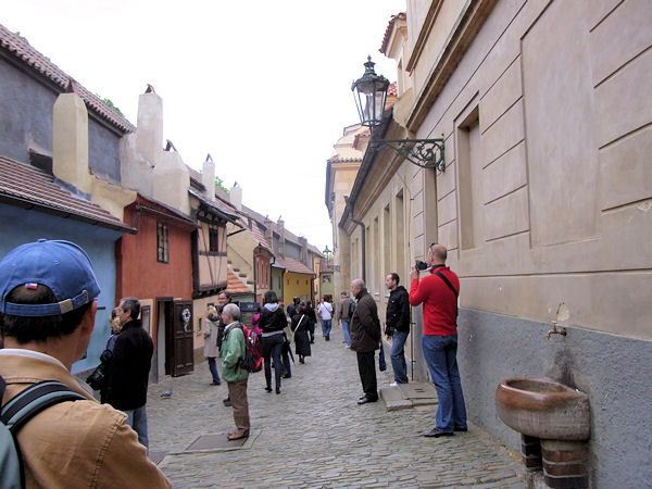 Bellsroom｜鈴木 三枝子の物語